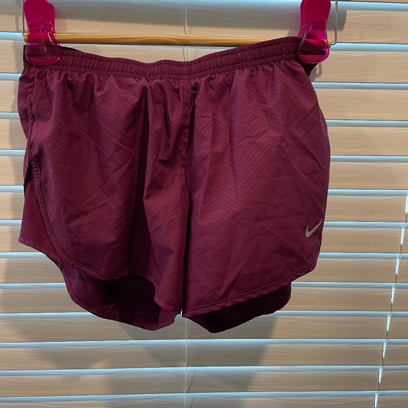 Nike Dri Fit Running Short Purple Design - Picture 1 of 3